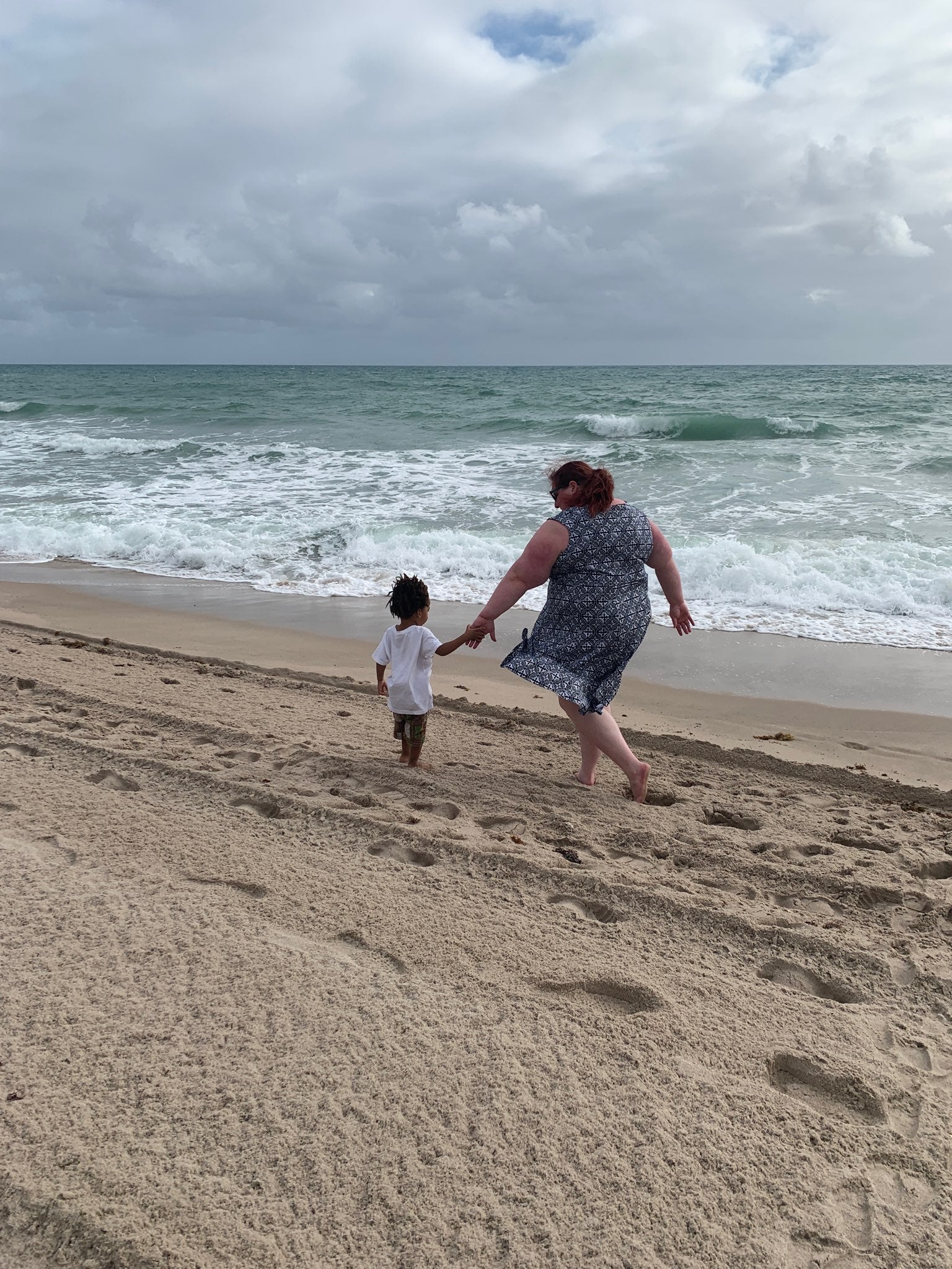 Auntie Ami At a distance Expecting More